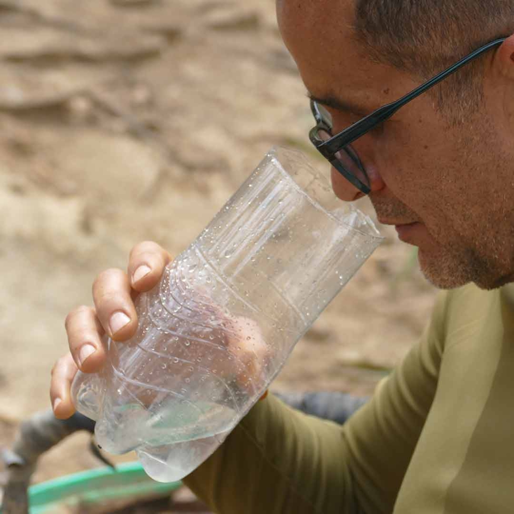 Degustación de cocuy artesanal Degusta este delicado cocuy directamente del alambique.